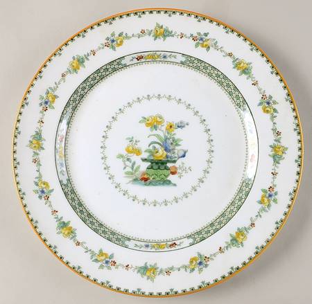 E7626 by Royal Doulton