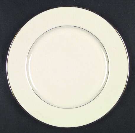 Simplicity Gold by Royal Devon