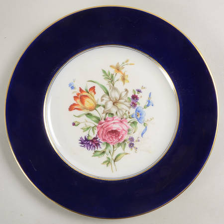RW24 by Royal Worcester