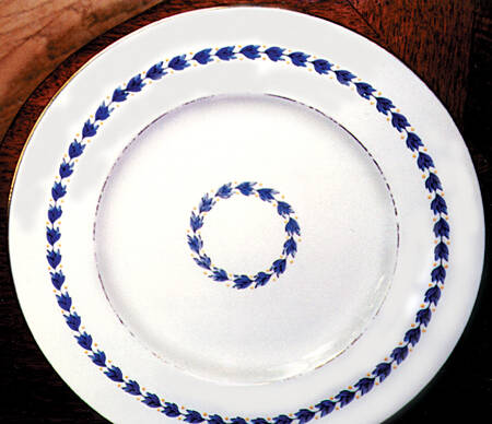 RW38 by Royal Worcester
