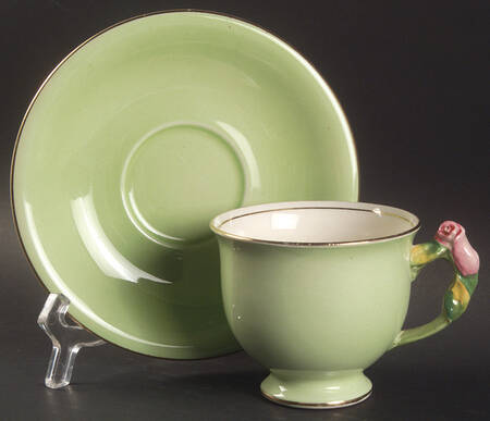 Rosebud Green (Green Background) by Royal Winton