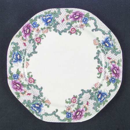Victoria (Multisided) by Royal Cauldon