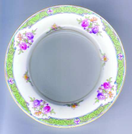 C1777 by Royal Worcester