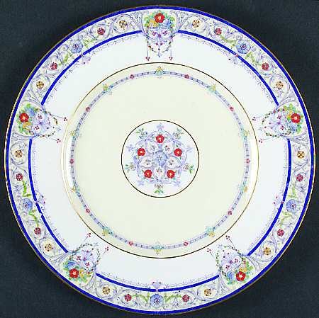 Chantilly by Royal Worcester