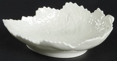 3566-3567 by Royal Worcester