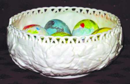 1004 by Royal Worcester