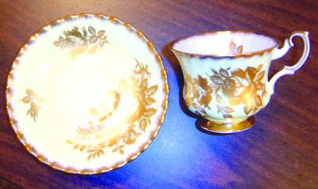 Vintage Series by Royal Albert
