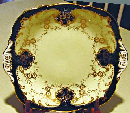 Z1222 by Royal Worcester
