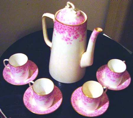 W2279 Pink by Royal Worcester
