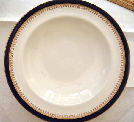 G5488 by Royal Worcester