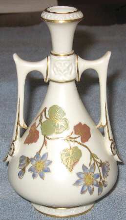 W2270 by Royal Worcester