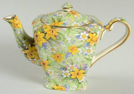 Richmond (Circa 1995, Earthenware) by Royal Winton