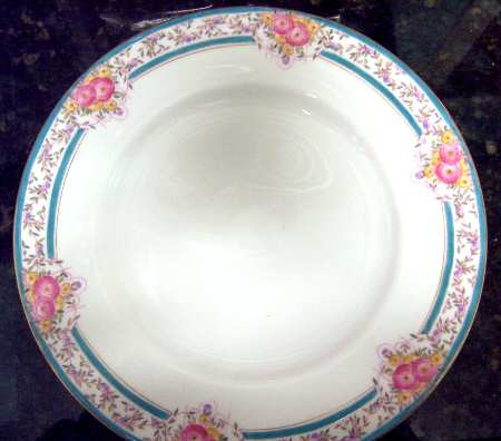 RW231 by Royal Worcester