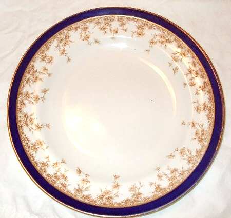 W4851 by Royal Worcester