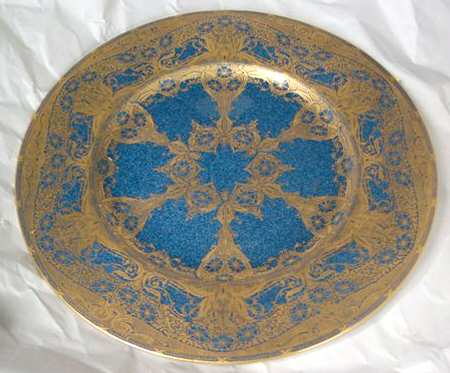 C1818 by Royal Worcester