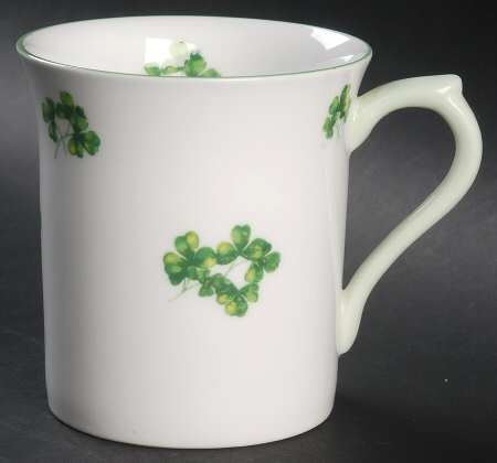 Shamrock by Rosina-Queens