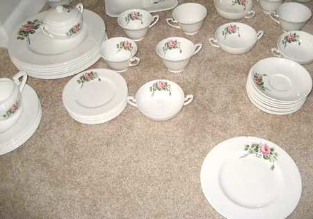 Z2230 by Royal Worcester