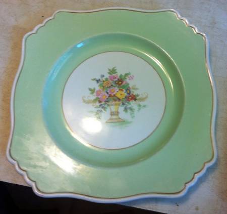 2115 by Royal Winton