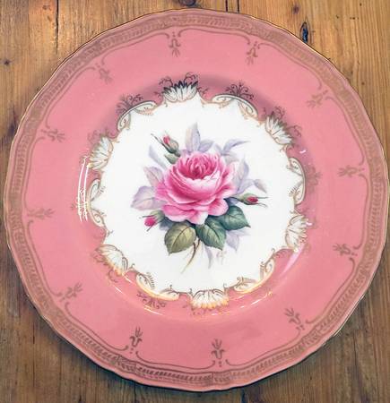 Z2186 by Royal Worcester