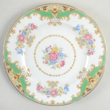 Sheraton Green (Scalloped) by Shelley