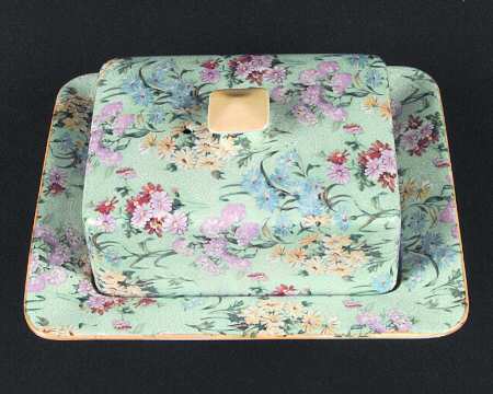 Melody (Smooth, Yellow Trim) by Shelley