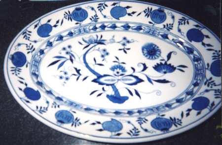 Blue Onion by Sterling China (USA)