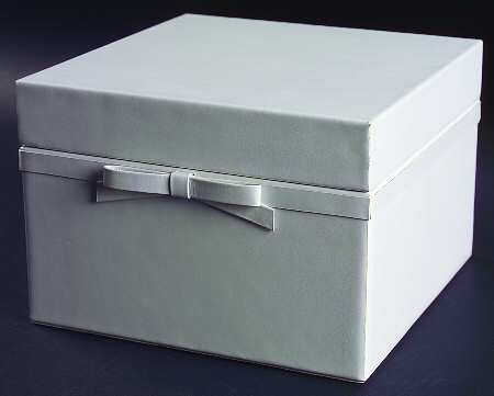 Bow Box Collection by Vera Wang