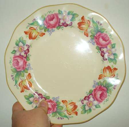 Swansea (Gold Trim) by Wedgwood