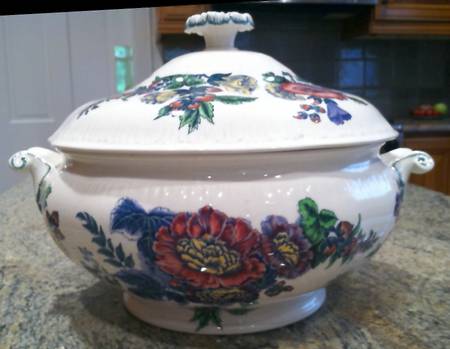 Hollyhock (Shell Edge) by Wedgwood