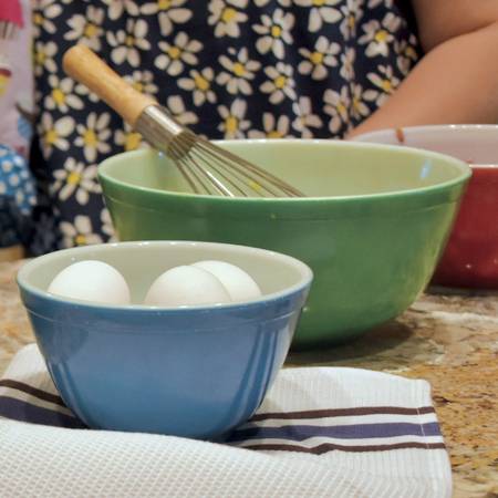 Baking Sweet Memories by Pyrex