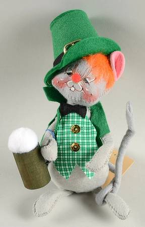 St Patrick's Day Mice by Annalee