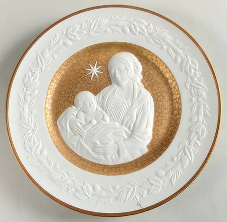 Christmas Plate-Bisque by Franklin Mint