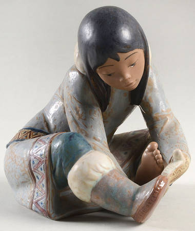 Inuit-Arctic by Lladro