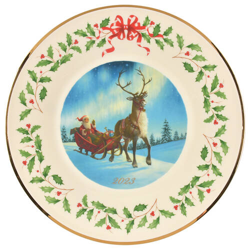 Holiday Annual Christmas Plate by Lenox