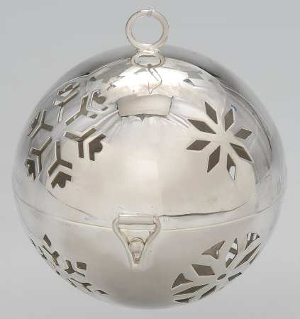 Giving Balls by Lenox