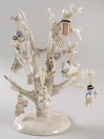 Snow Pals Tree by Lenox