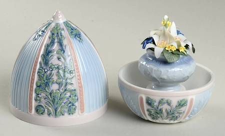 Four Seasons Egg by Lladro