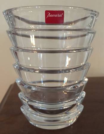 Coco (Vases) by Baccarat