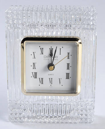 DCZ1 by Danbury Clock Co