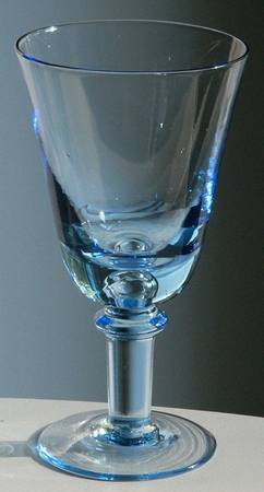 Tangen Blue by Hadeland of Norway