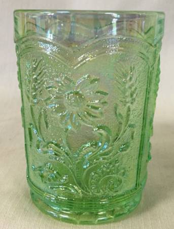 Wildflower Peridot Carnival by Mosser (Ohio)