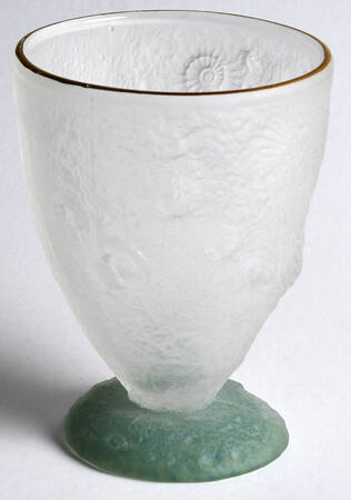 Fossilglass by Christina Salusti
