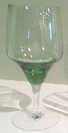 Harmony Medium Green by Sasaki