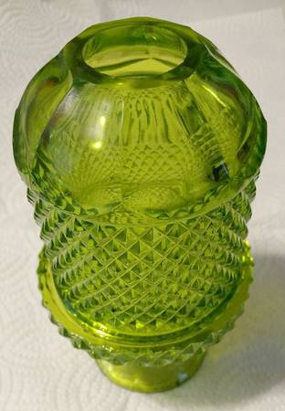 Glimmer Green (Avocado) by Viking