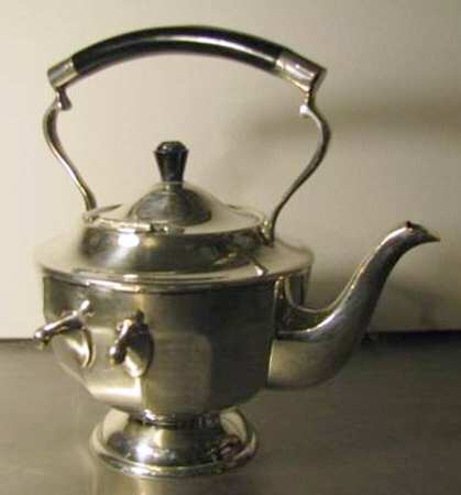02022 (Silverplate, Hollowware) by Cheltenham & Co Ltd