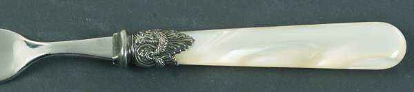 Napoleon-Pearl Ivory (Stainless) by EME Flatware