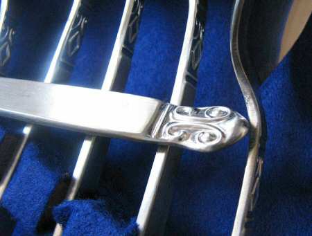 HDH12 (Stainless) by Haddon Hall