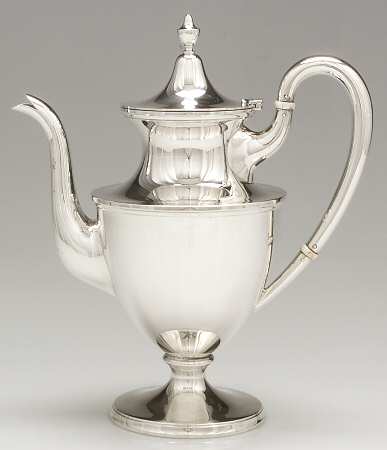 Colonial (Sterling, 0650, Hollowware) by Kirk Stieff