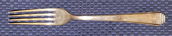 Pyramid (Sterling) by Lutz & Weiss