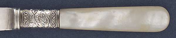 Pearl Handle 7 (Silverplate) by Meriden Cutlery Co